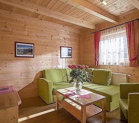 Achenseer Huettendoerfl Maurach (Achensee)