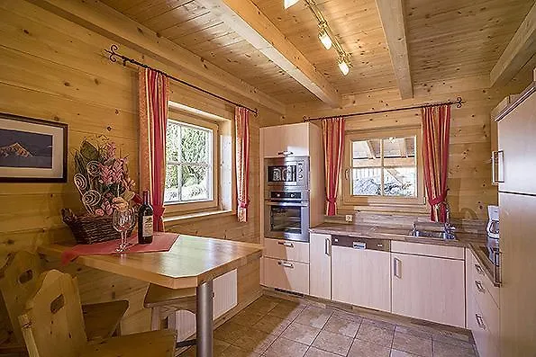 Achenseer Hüttendörfl Hotel